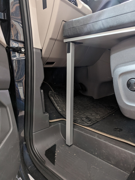 Dětská přistýlka do kabiny řidiče pro Volkswagen Multivan T7