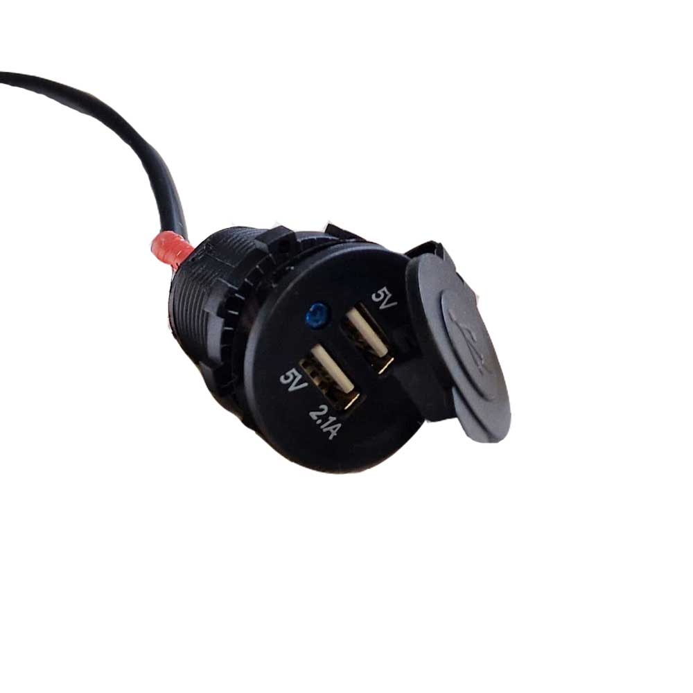 Nabíječka do 12V zásuvky s 2x5V USB zásuvkami pro instalaci do boxu na boty