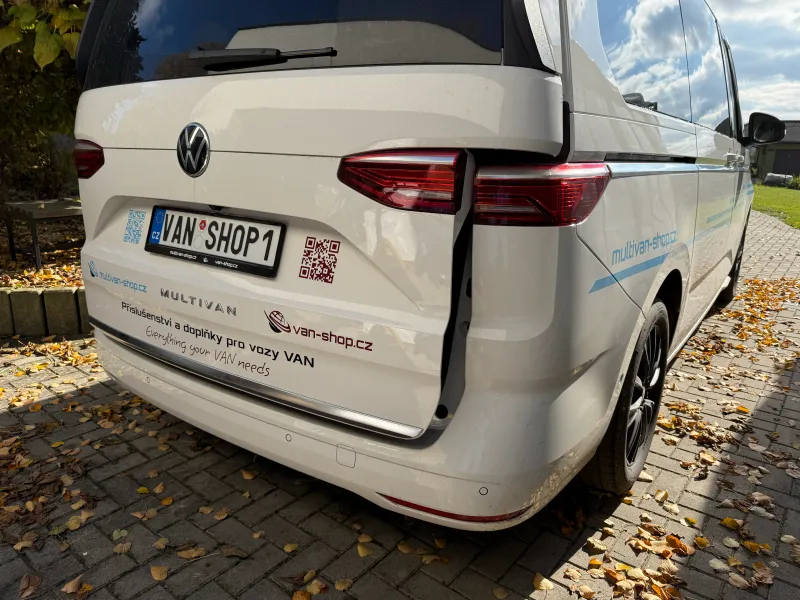 Distanční držák zadních výklopných dveří Volkswagen T7 Multivan/California